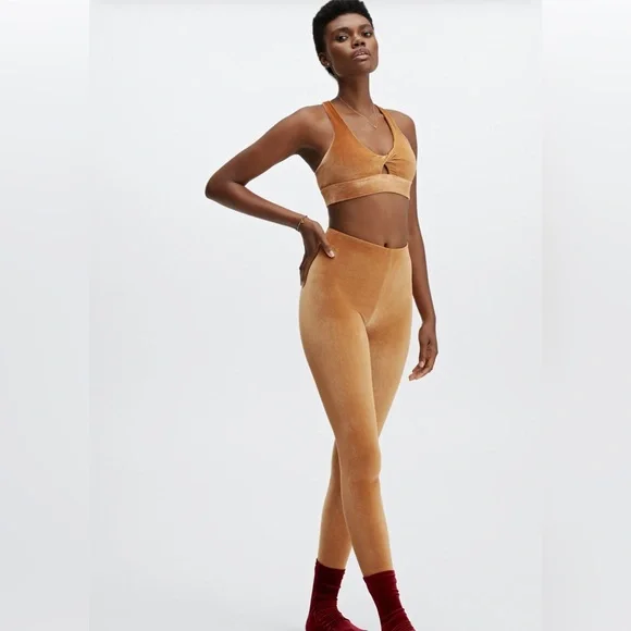 Fabletics 2 Piece set (Leggings & Bra) Velour Set Size Small - Picture 3 of 10